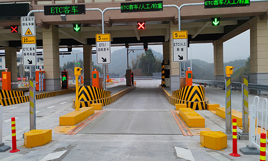 武功山東 (2).jpg 武功山東 (2).jpg